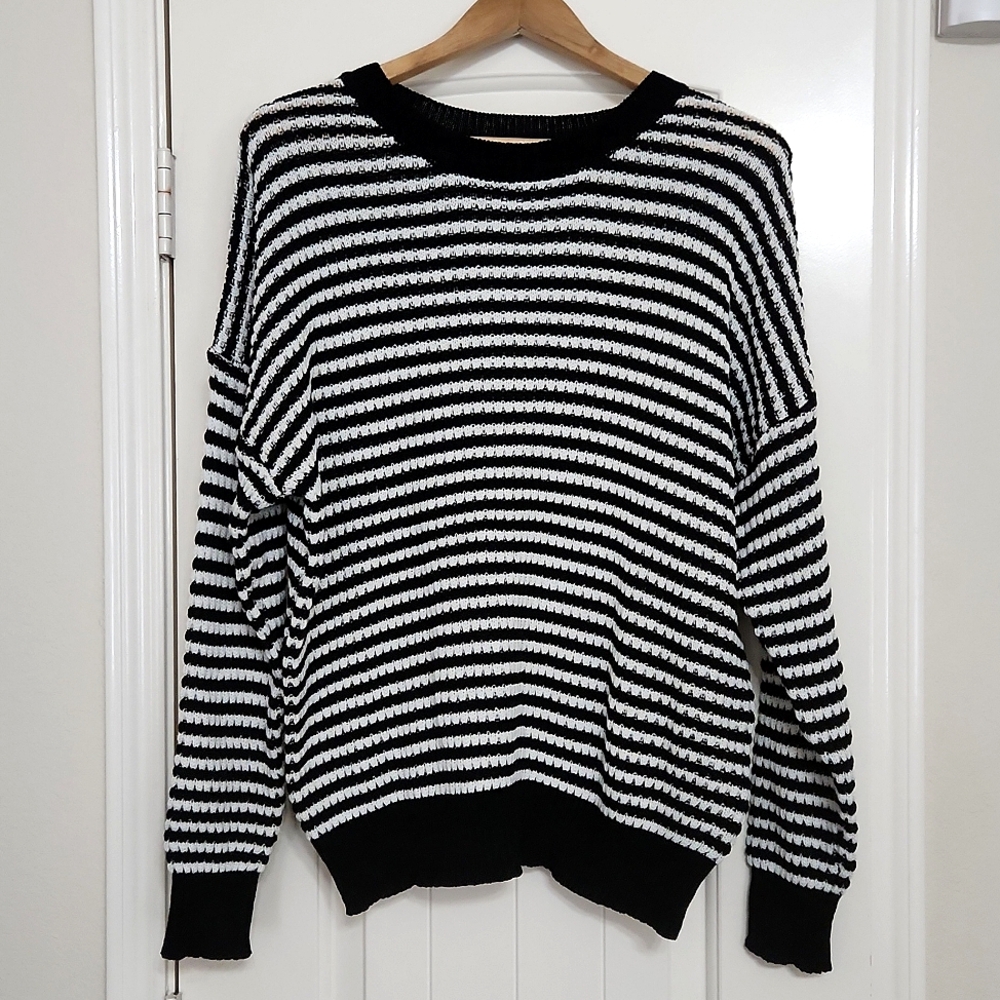Womens Striped Sweater Size Large